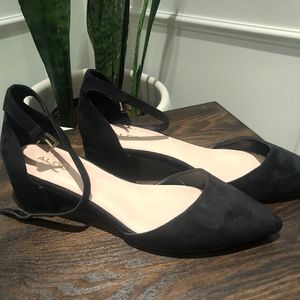 Brand New Aldo Flats